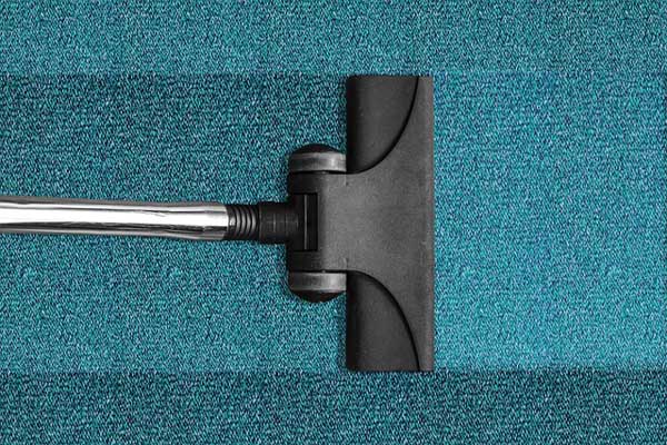 Carpet Cleaning - Image Credit: https://pixabay.com/en/users/jarmoluk-143740/